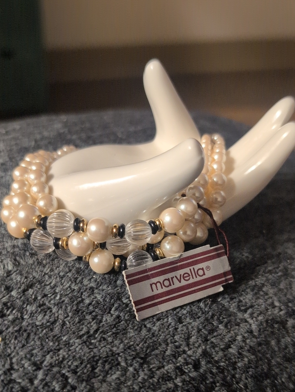 Marvella Cream Pearl and Crystal Bead Bracelet NWT ( From Dead Stock)
